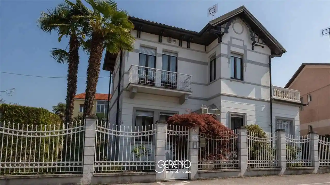 Villa in vendita a Cuneo