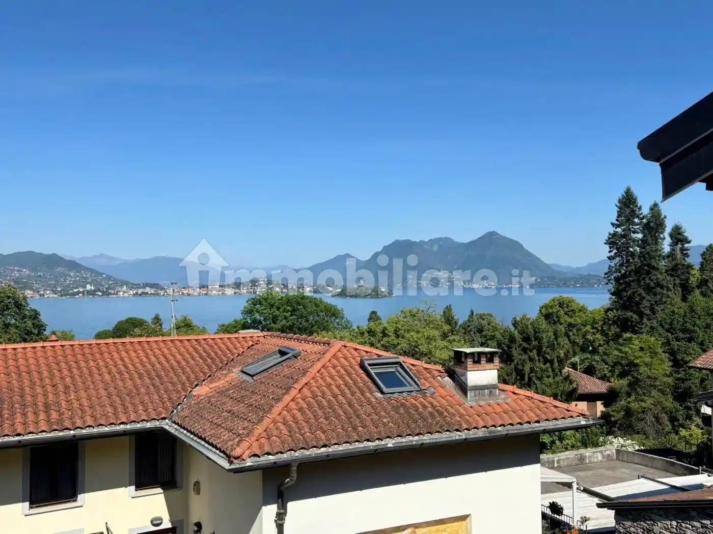 Appartamento in vendita a Baveno