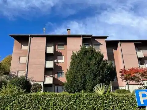 Appartamento in vendita a Mercallo