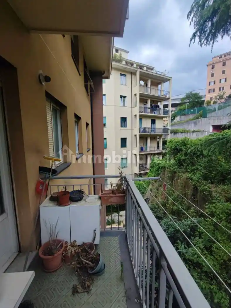 Appartamento in vendita a Genova