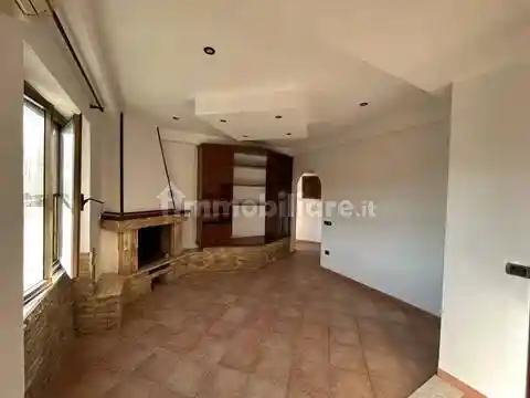 Appartamento in vendita a Priverno