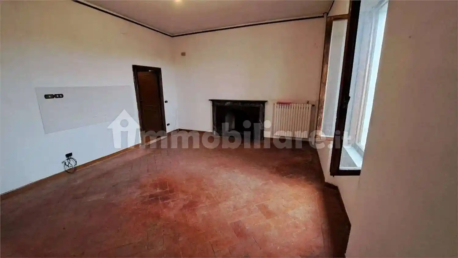 Appartamento in vendita a Sinalunga