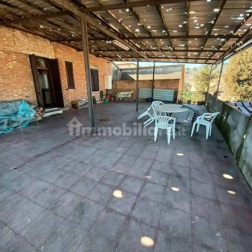 Villa in vendita a Sinalunga