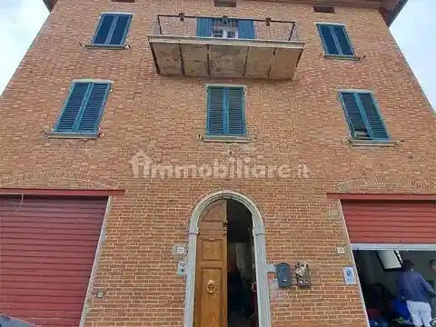 Villa in vendita a Foiano della Chiana