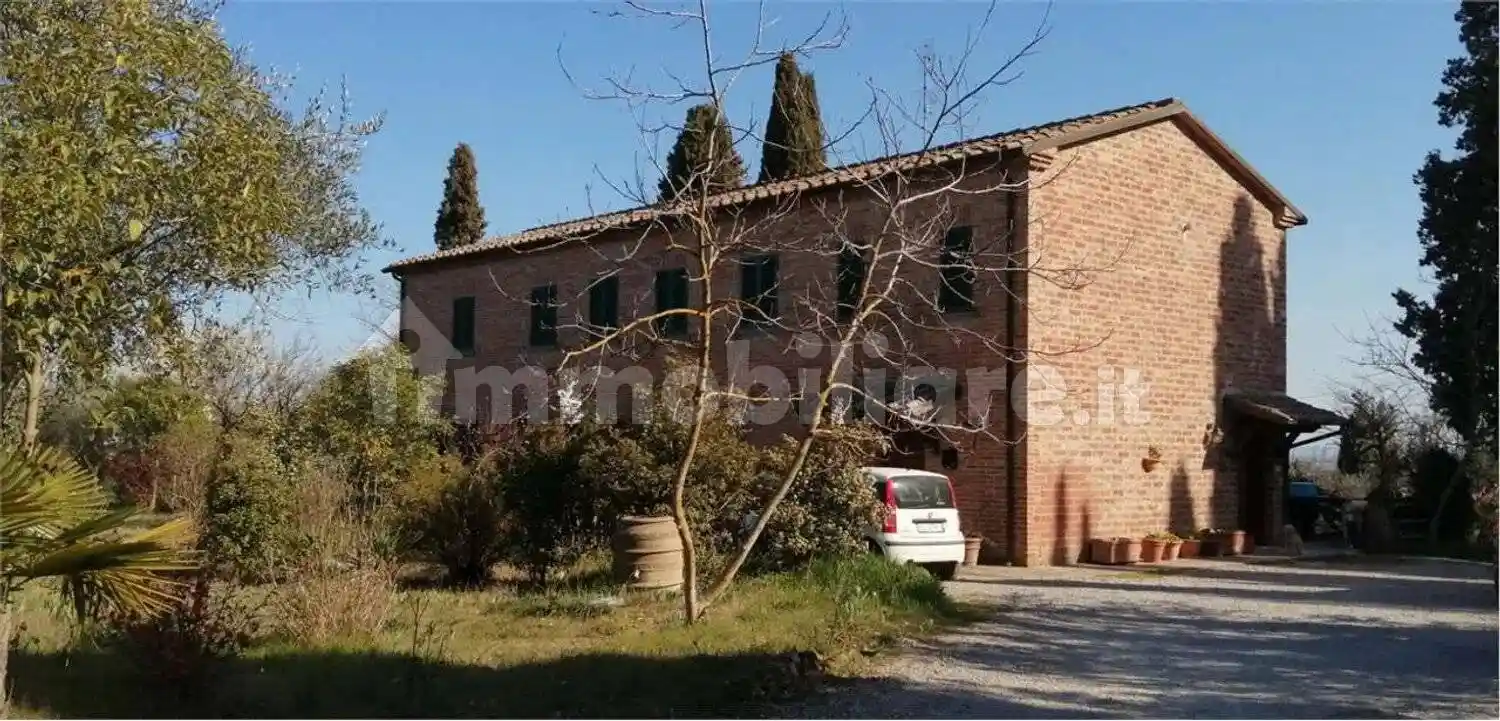 Rustico - Casale in vendita a Sinalunga