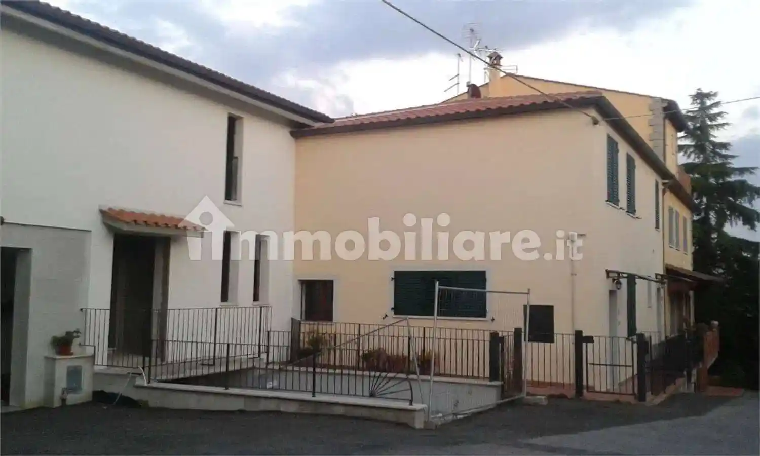 Villa in vendita a Sinalunga