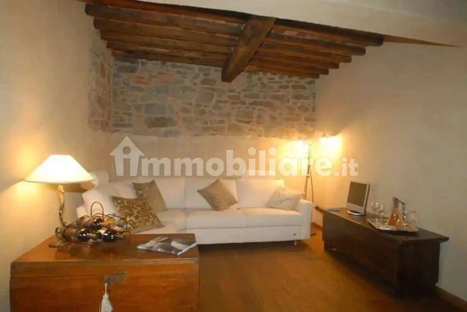 Appartamento in vendita a Sinalunga
