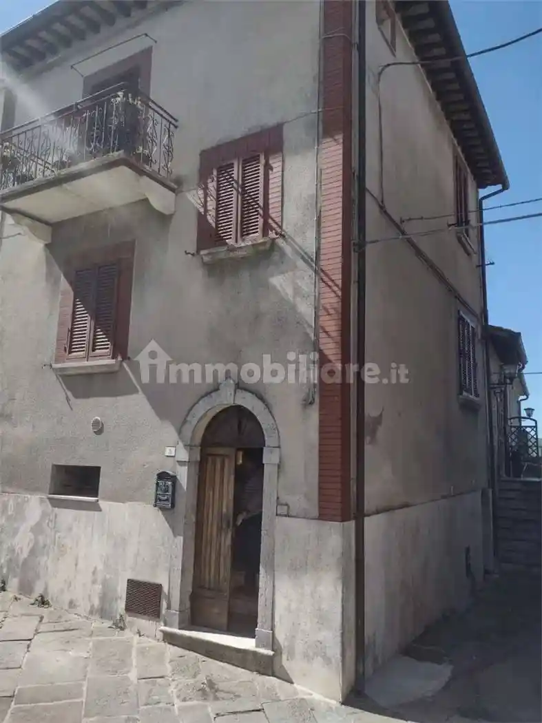 Appartamento in vendita a Sinalunga