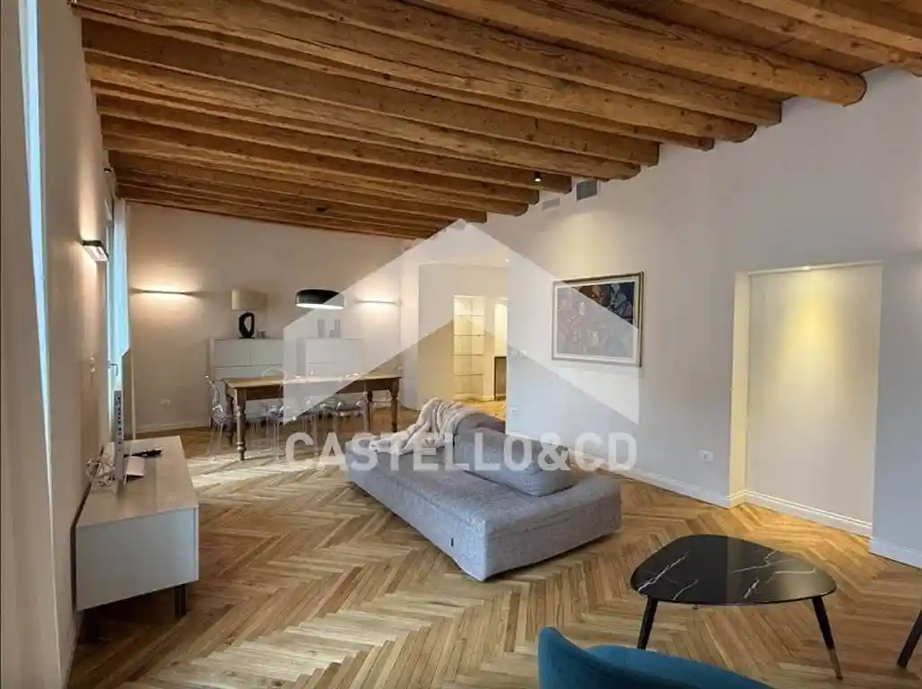Appartamento in affitto a Desenzano del Garda
