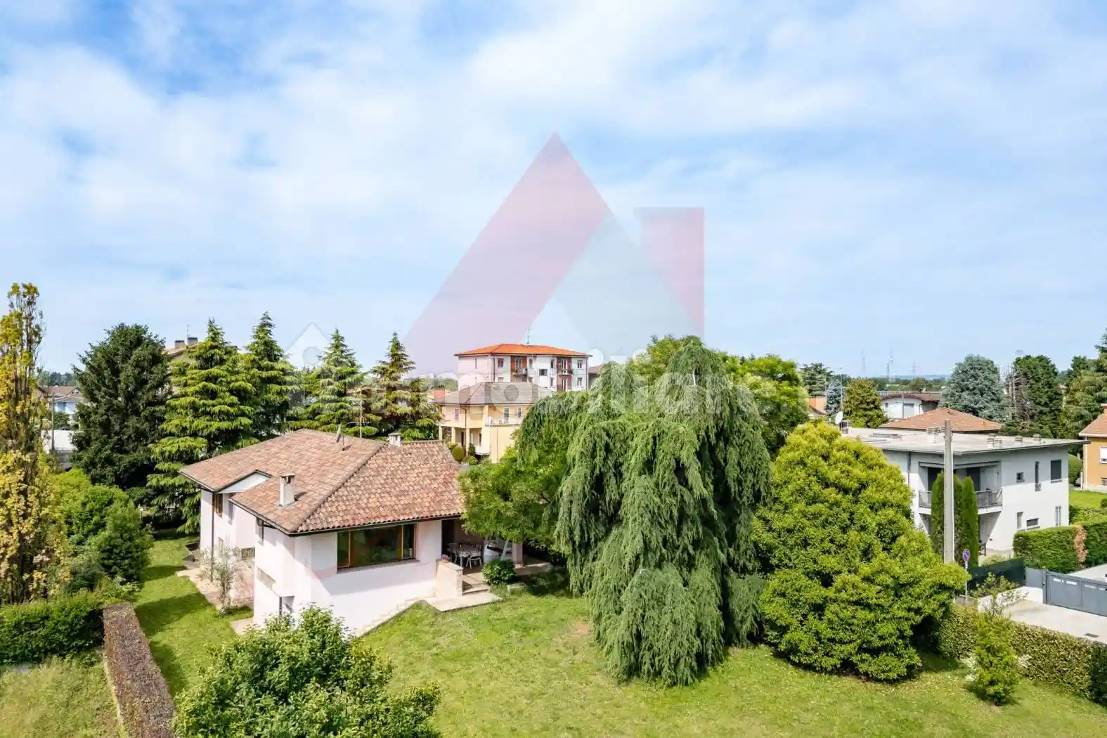 Villa in vendita a Cornate d'Adda