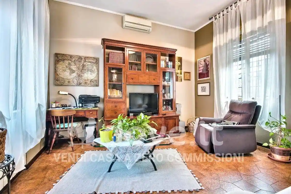 Villa in vendita a Legnano