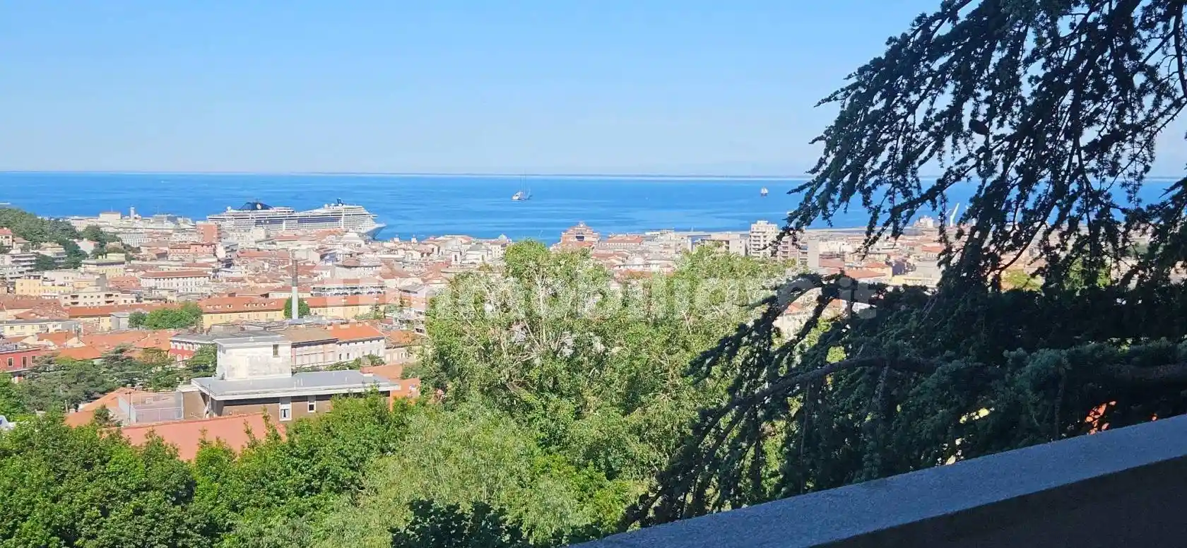 Appartamento in vendita a Trieste