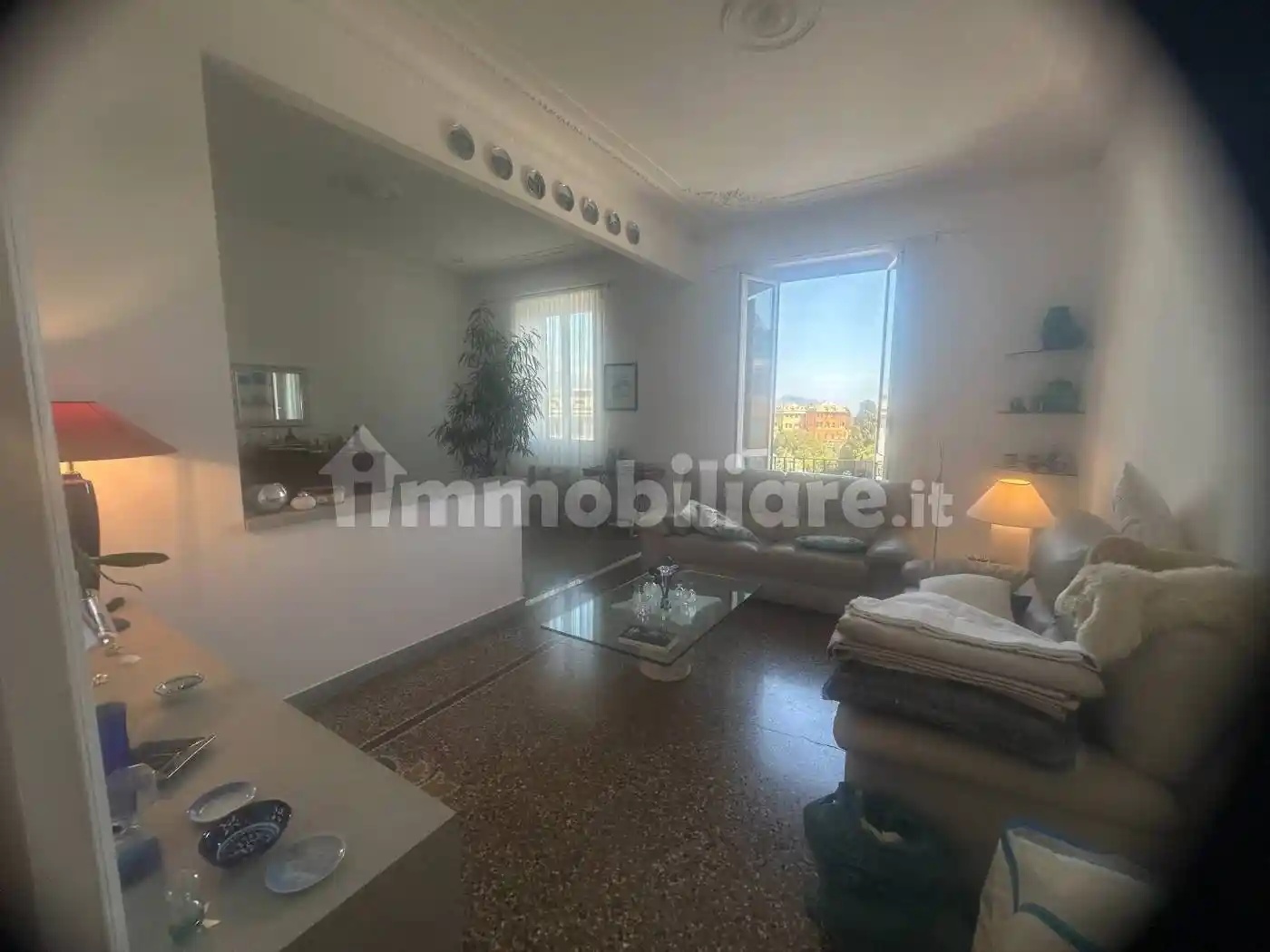 Appartamento in affitto a Genova
