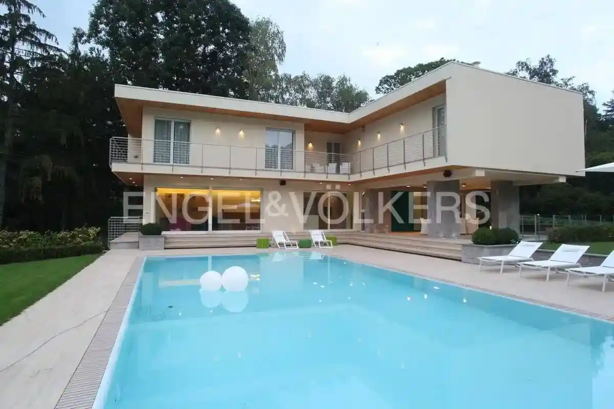 Villa in vendita a Cantù