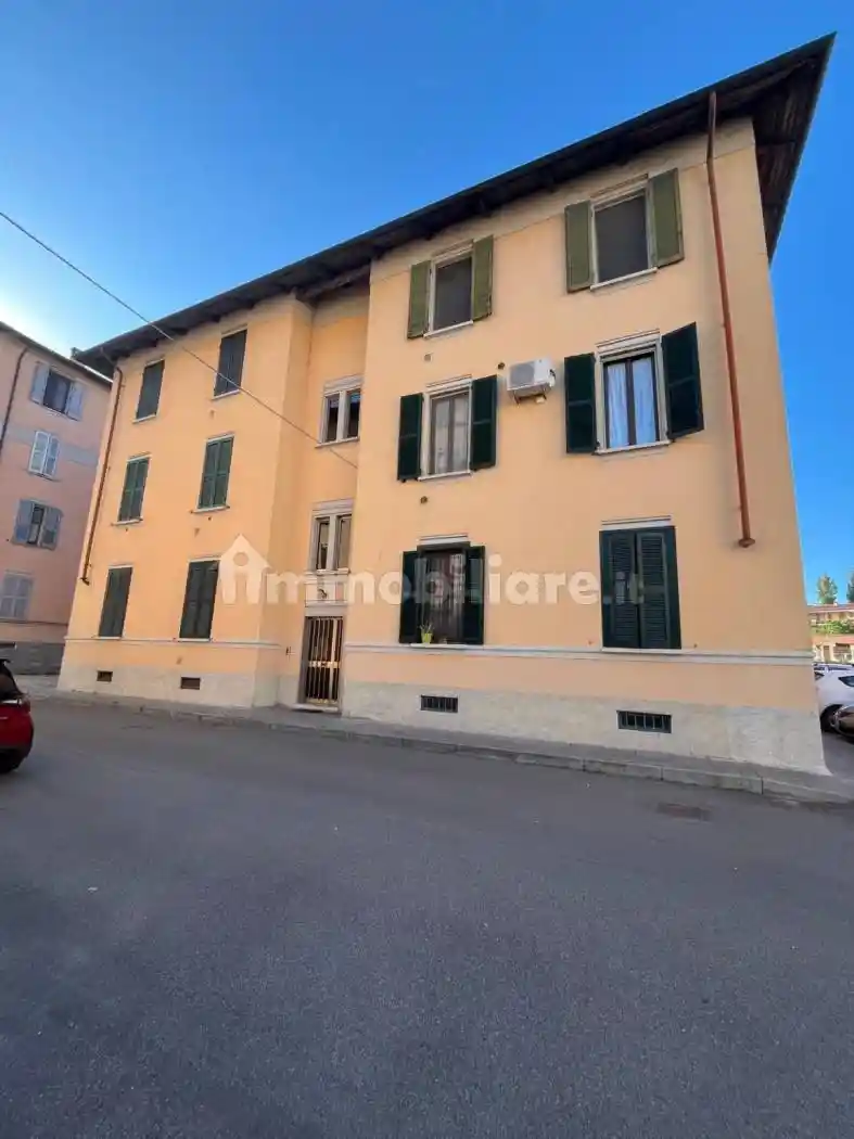 Appartamento in vendita a Pavia