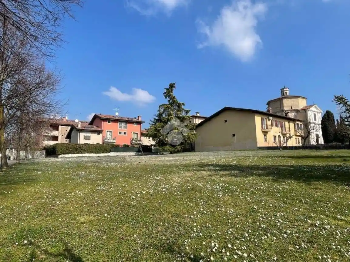 Appartamento in vendita a Lonato del Garda