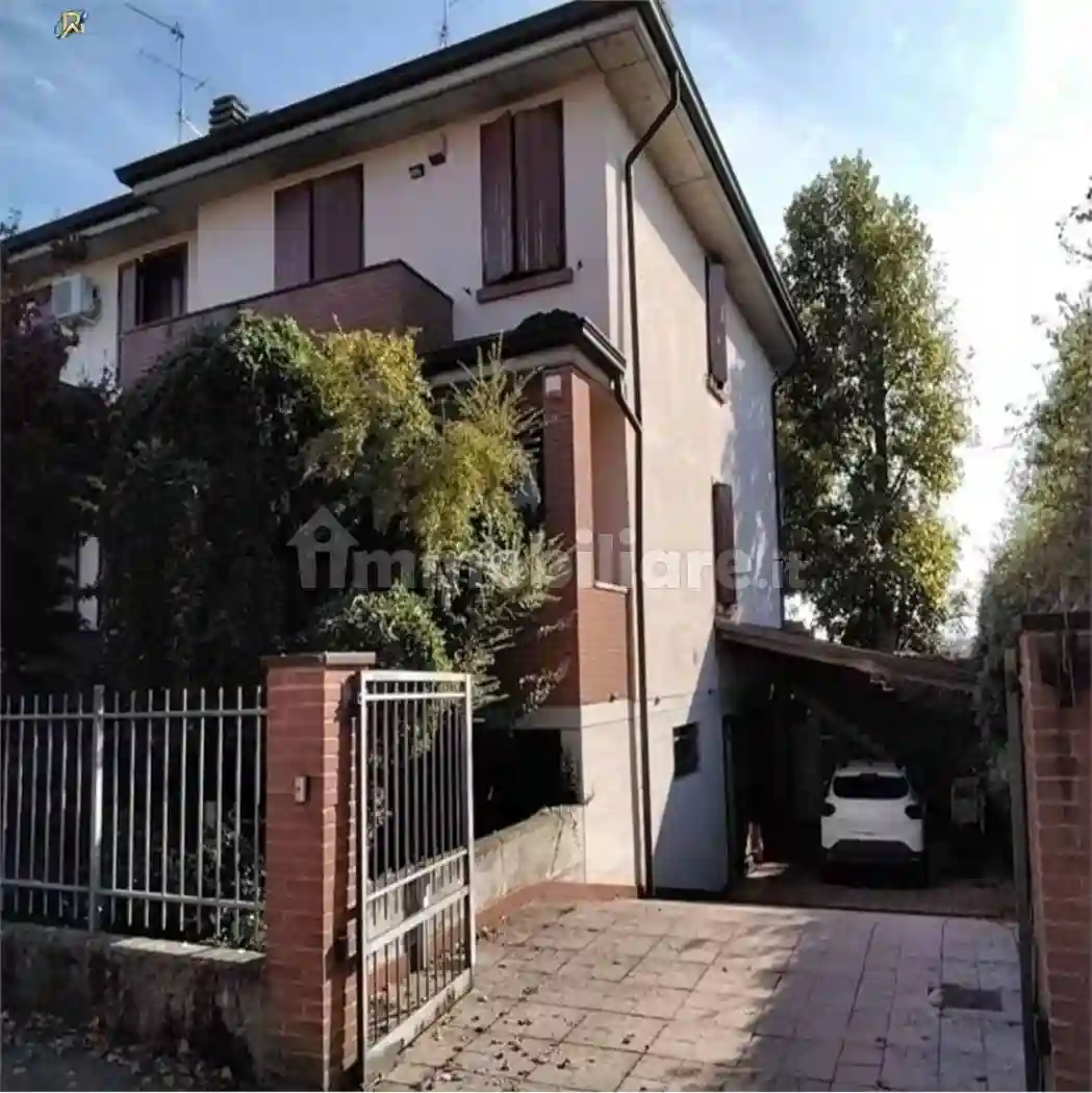 Villetta a schiera - foto 2