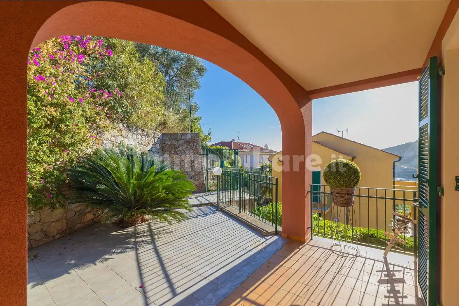 Villa in vendita a Finale Ligure