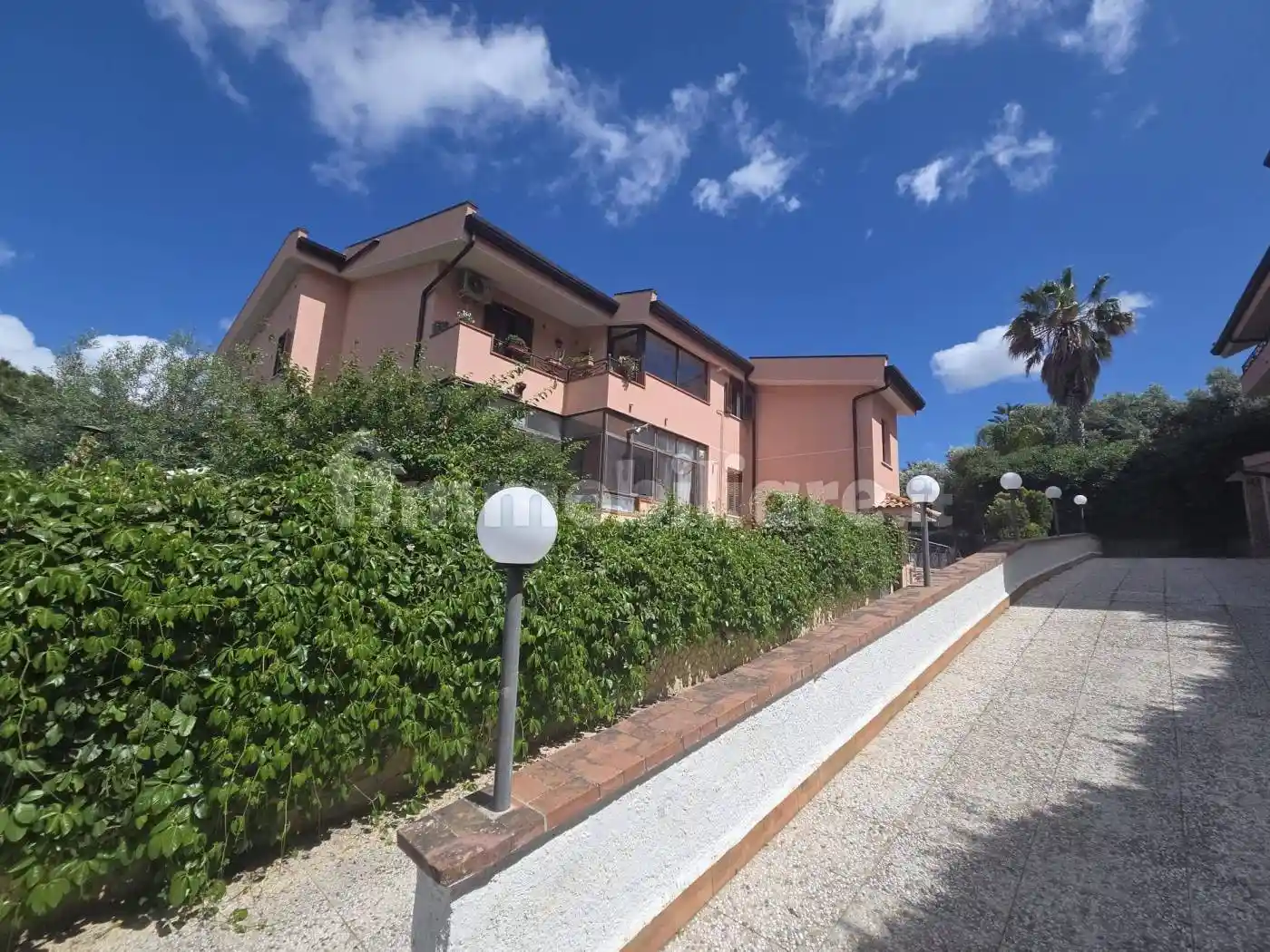 Appartamento in vendita a Palermo