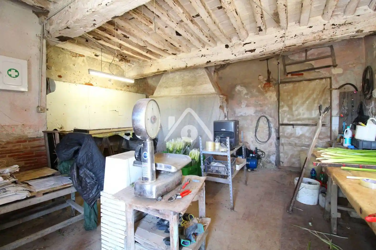 Rustico - Casale in vendita a Chiesina Uzzanese