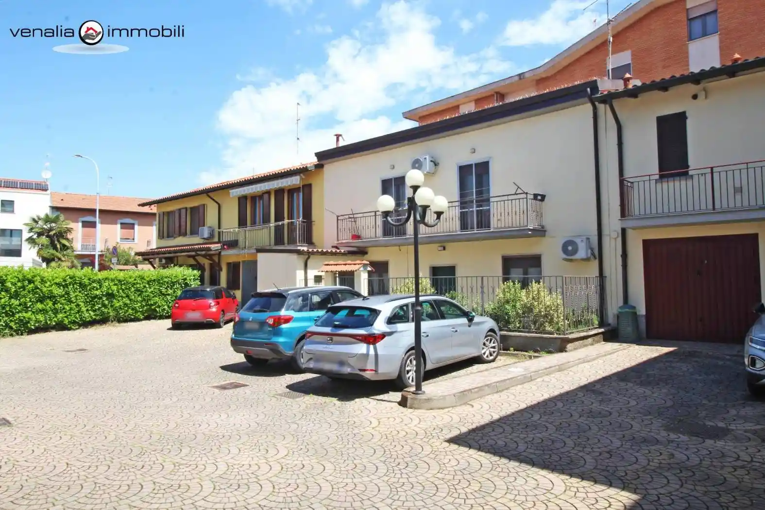 Casa indipendente in vendita a Lacchiarella