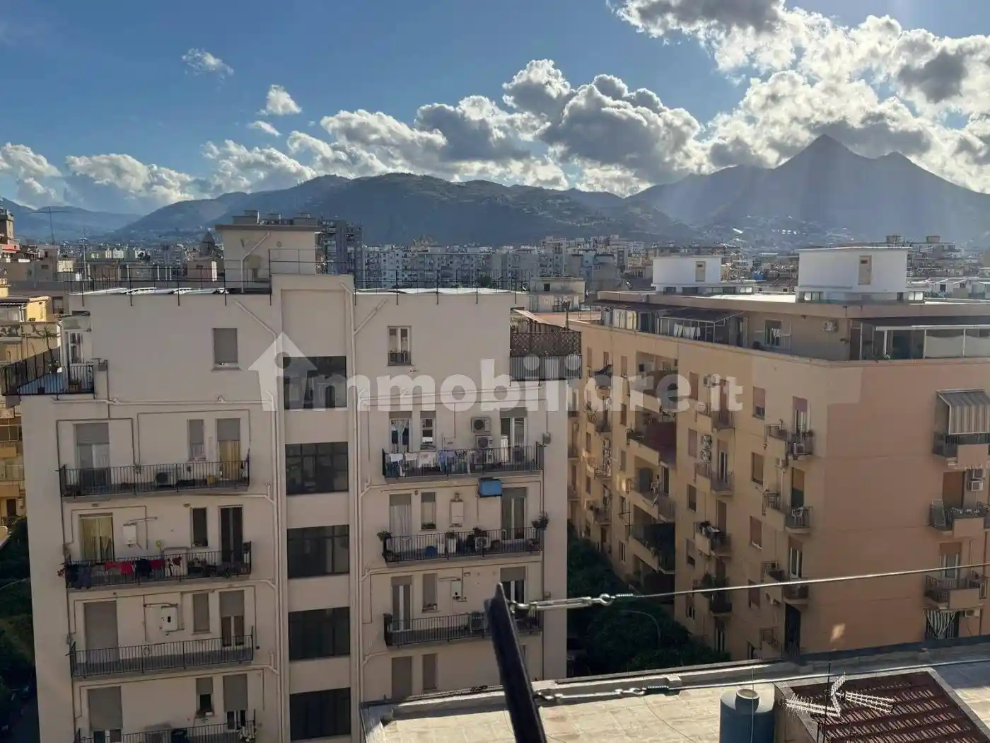 Appartamento in vendita a Palermo
