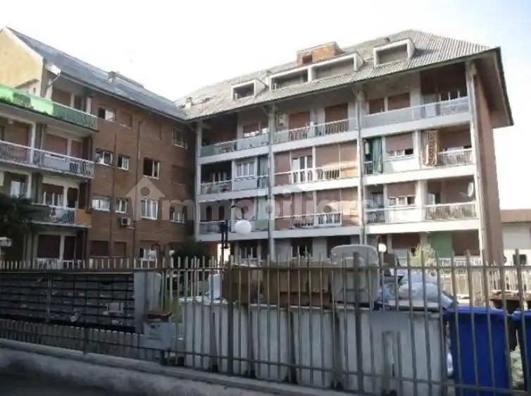 Appartamento in vendita a Limbiate