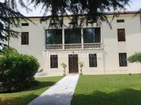 Villa in vendita a Vicenza