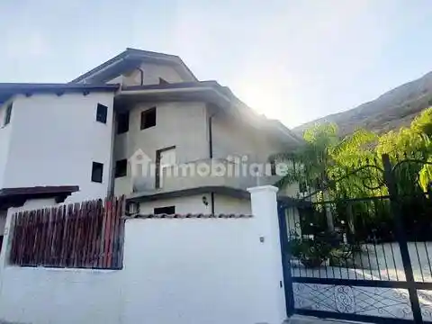 Villa in vendita a Melito di Porto Salvo