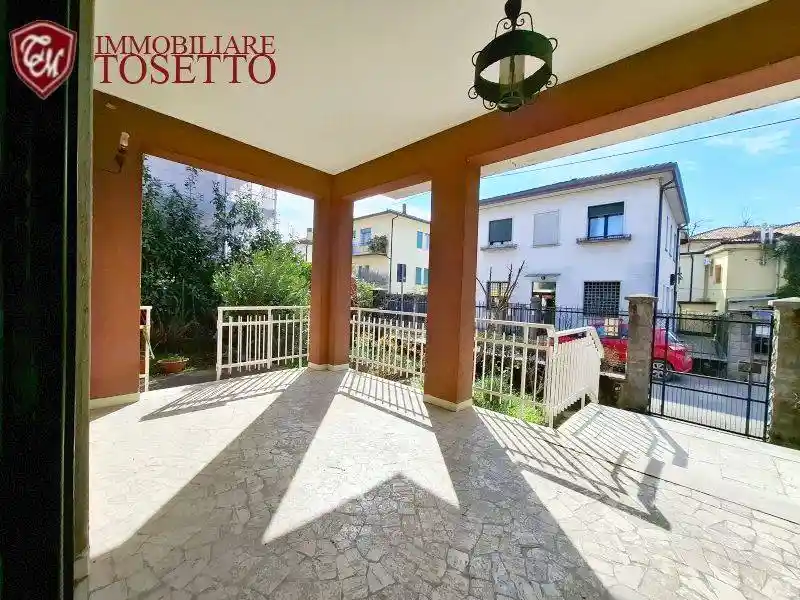 Villa in vendita a Vicenza