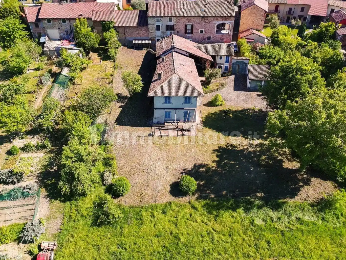 Rustico - Casale in vendita a Montemagno