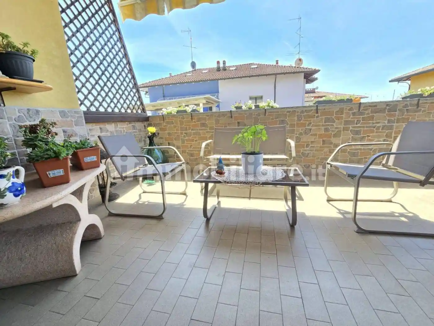 Appartamento in vendita a Galliate