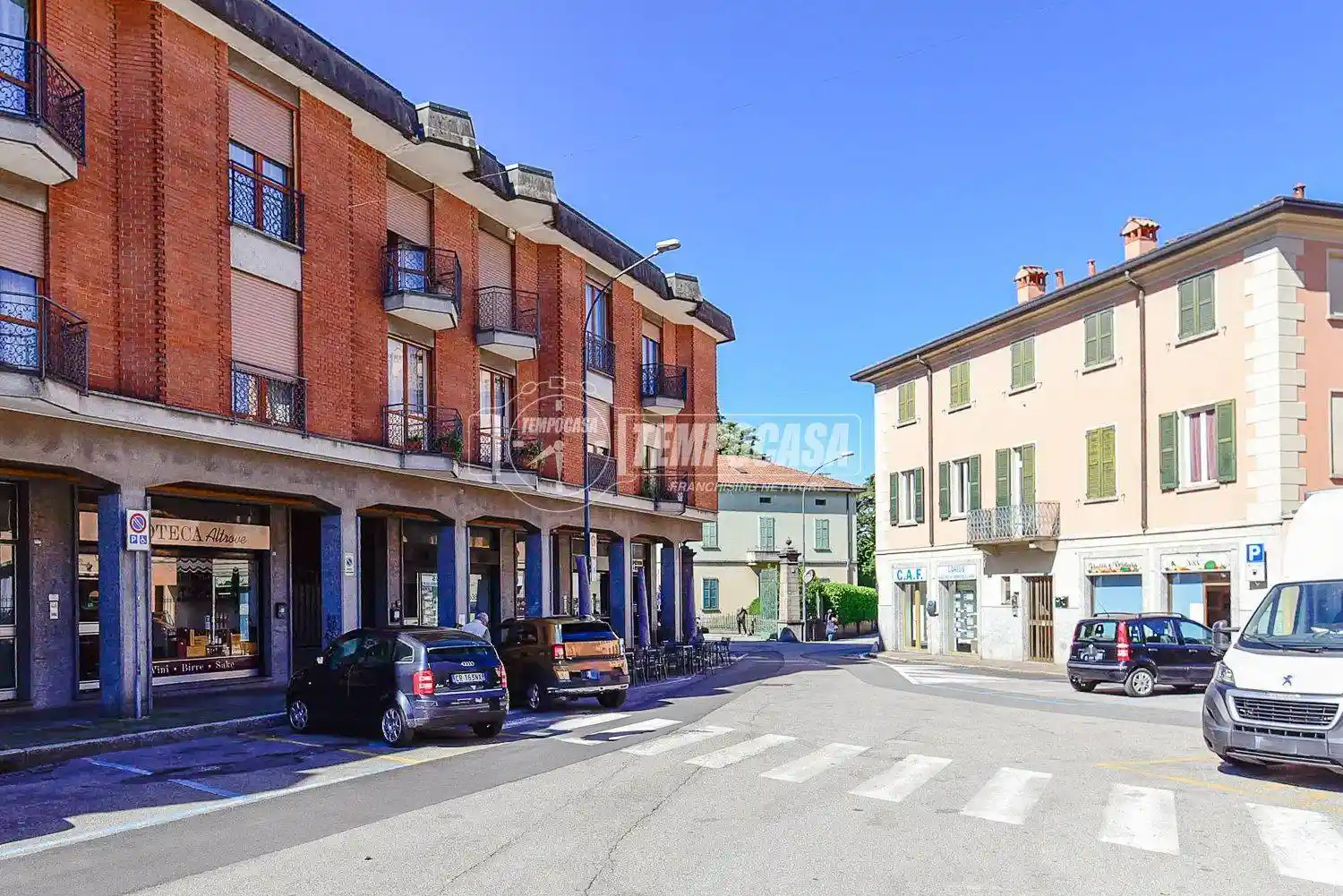 Appartamento in vendita a Erba