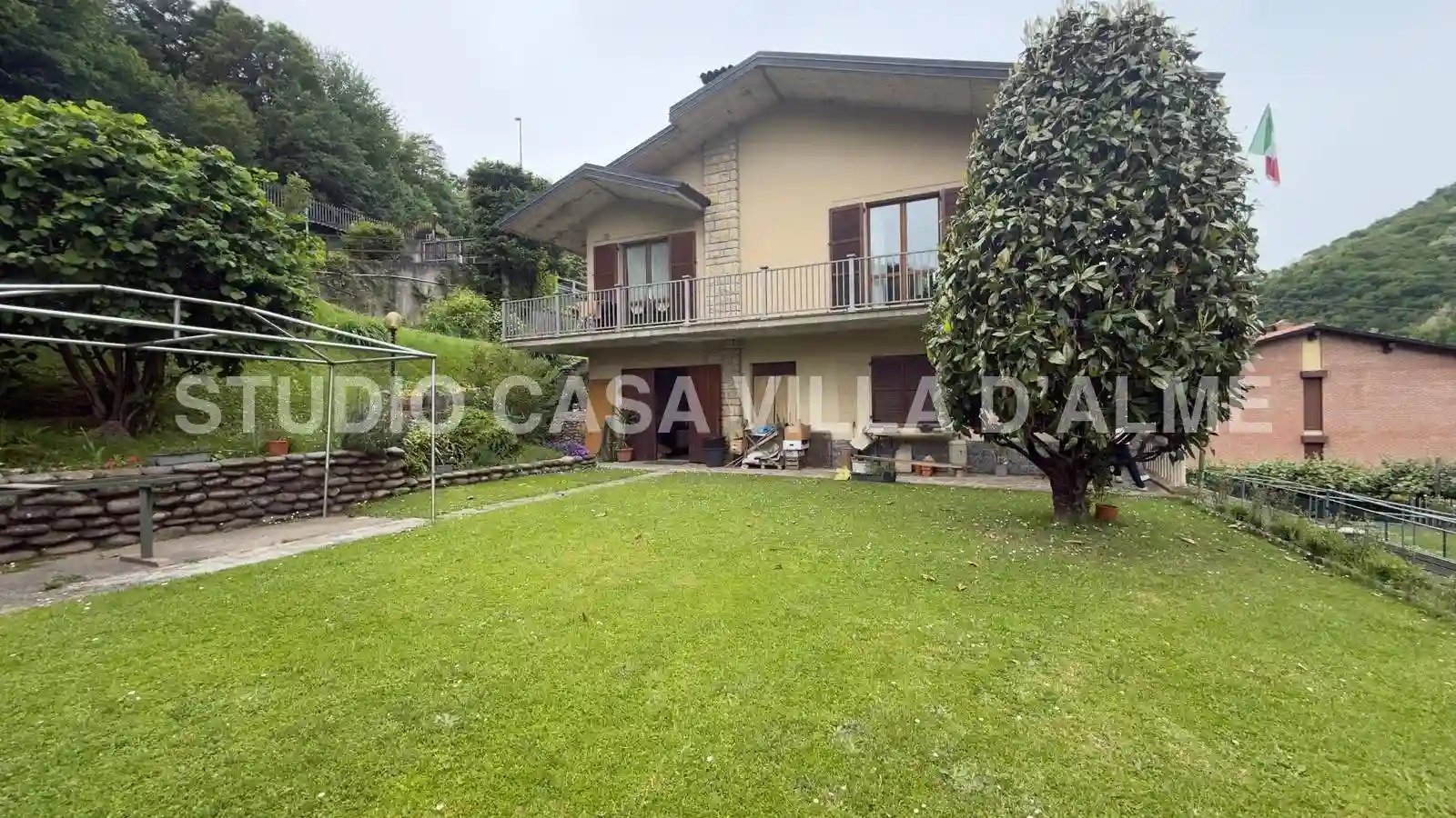 Villa - foto 3
