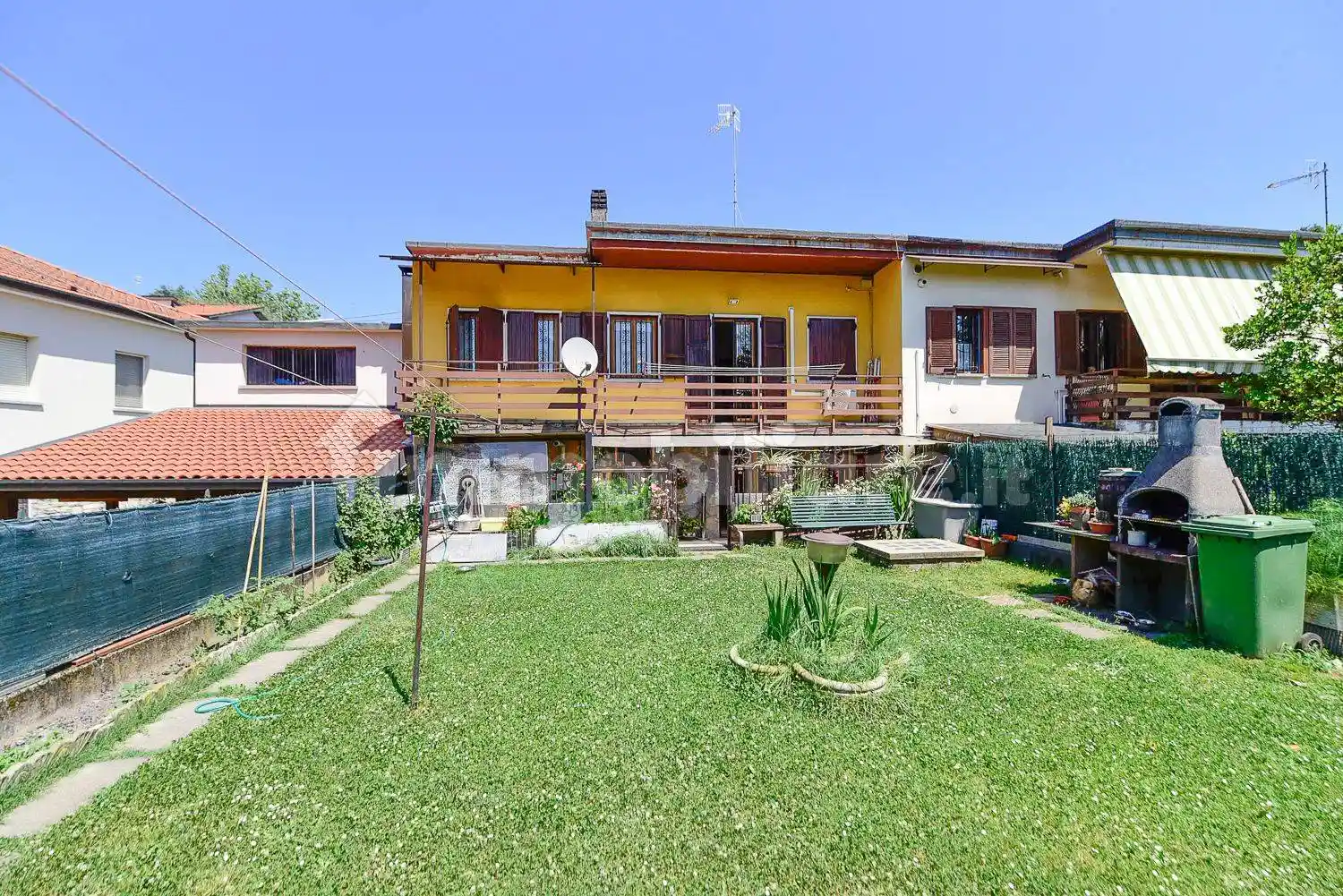 Casa indipendente in vendita a Como
