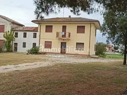 Villa in vendita a Rosolina