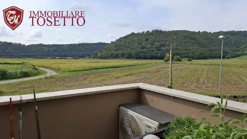 Appartamento in vendita a Costabissara