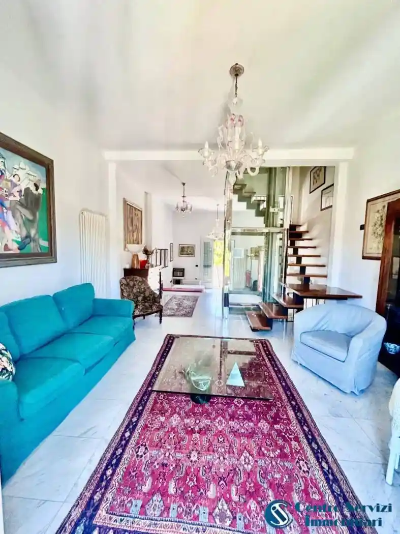 Casa indipendente in vendita a Pisa