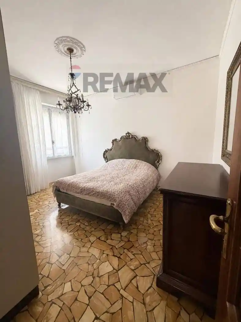 Appartamento in vendita a Savona