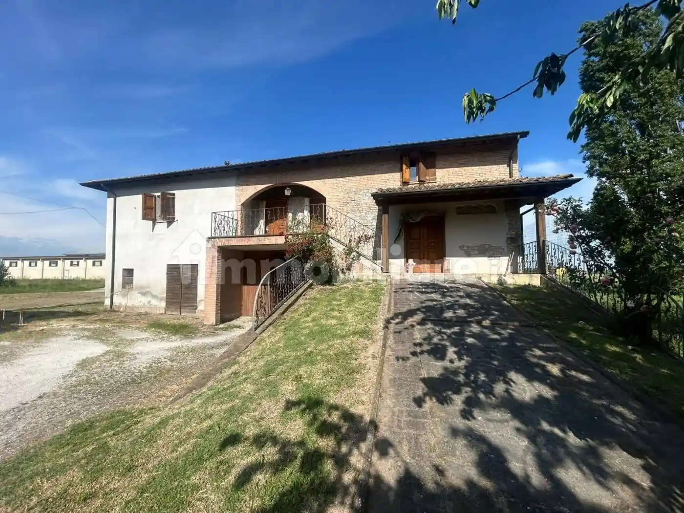 Rustico - Casale in vendita a Parma