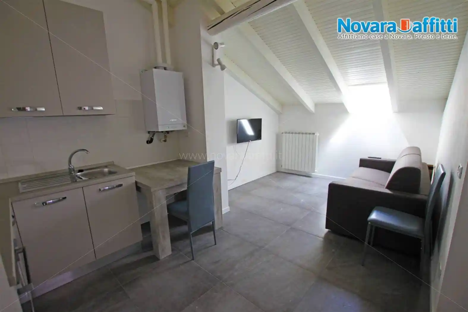 Appartamento in affitto a Novara