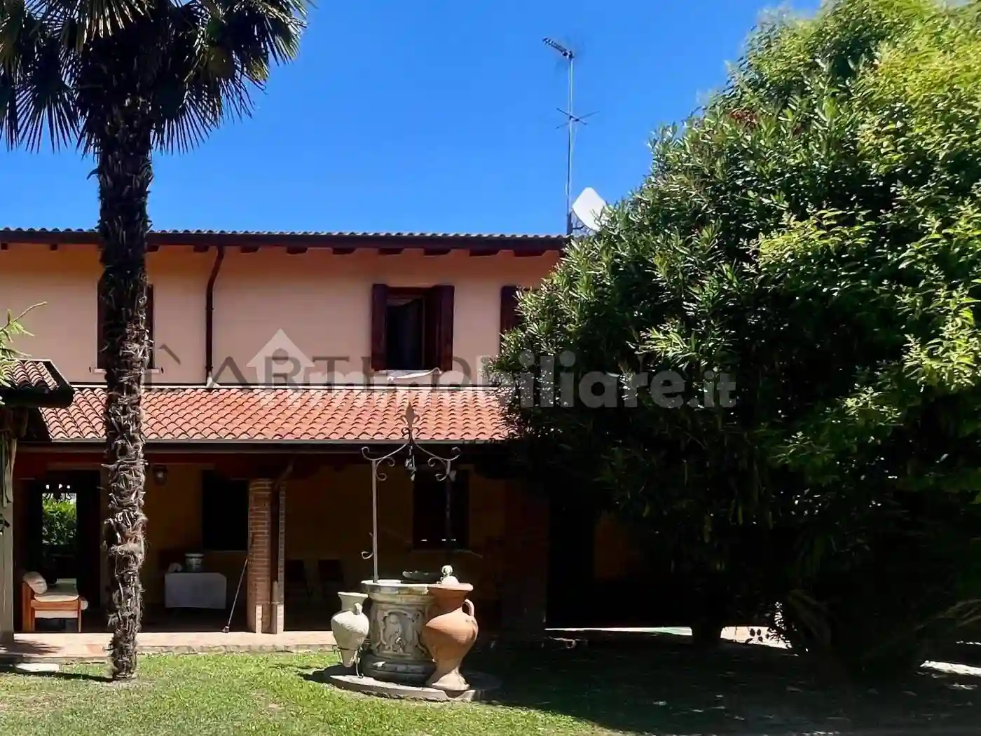 Villa - foto 2