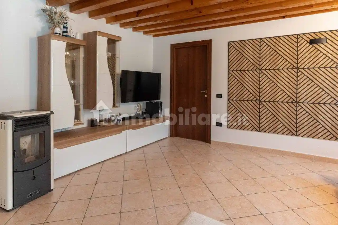 Villetta a schiera in vendita a Longare