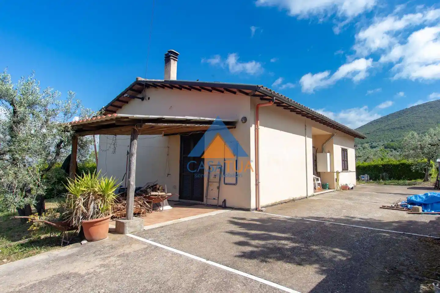 Villa in vendita a Montecchio