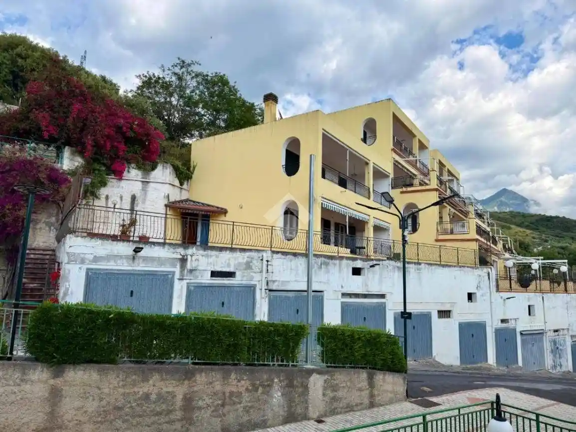 Appartamento in vendita a Diamante