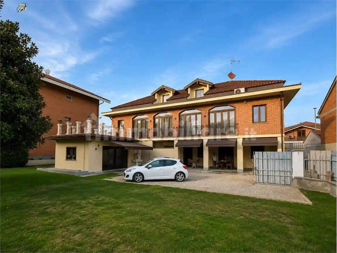 Villetta a schiera - foto 2