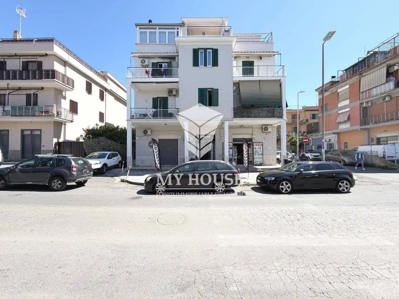 Appartamento in vendita a Roma