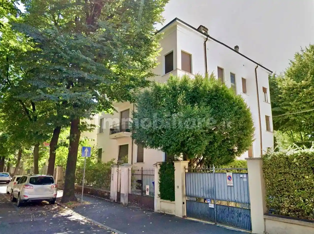 Appartamento in vendita a Parma