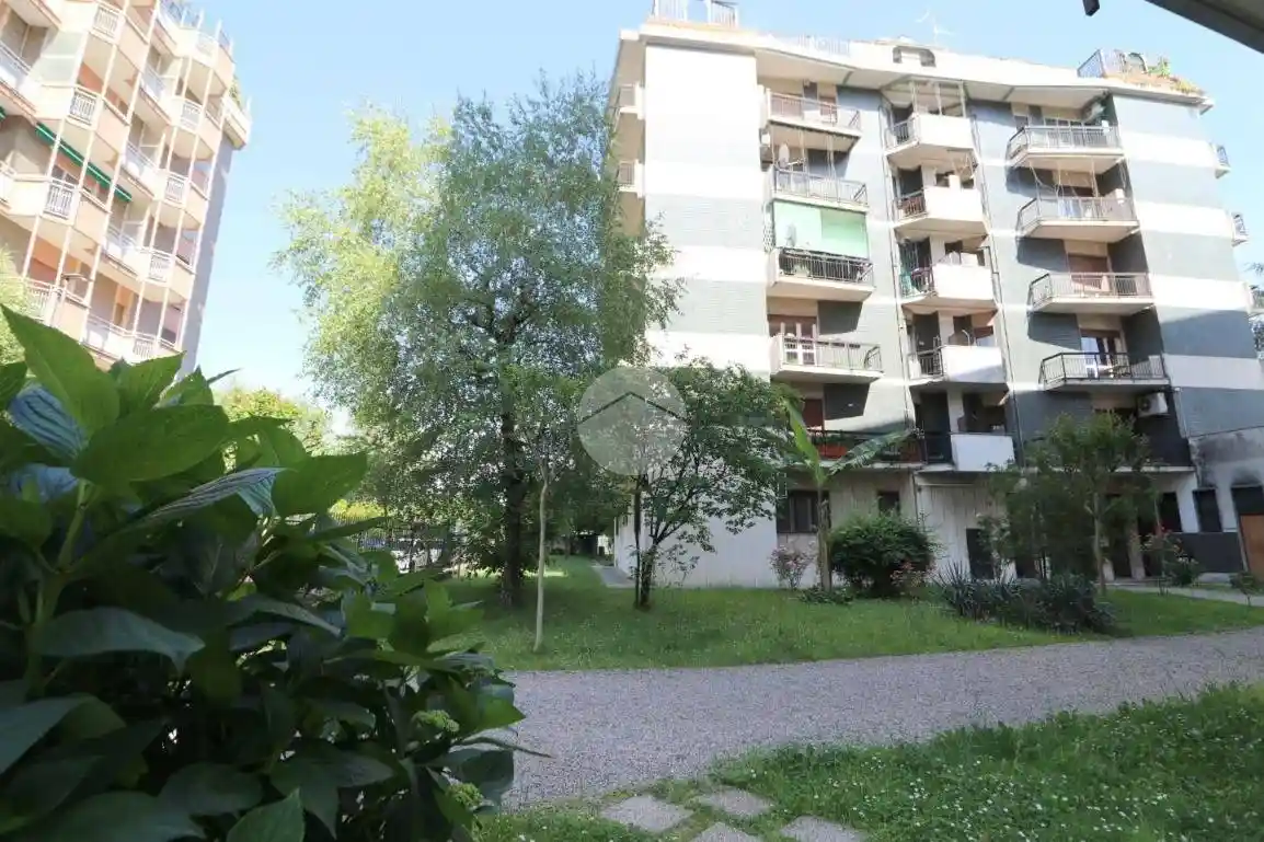 Appartamento in vendita a Rho