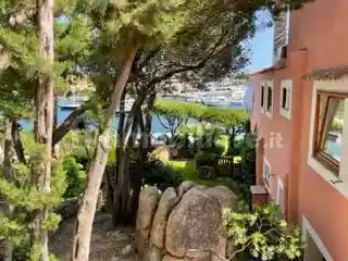 Appartamento in vendita a Arzachena